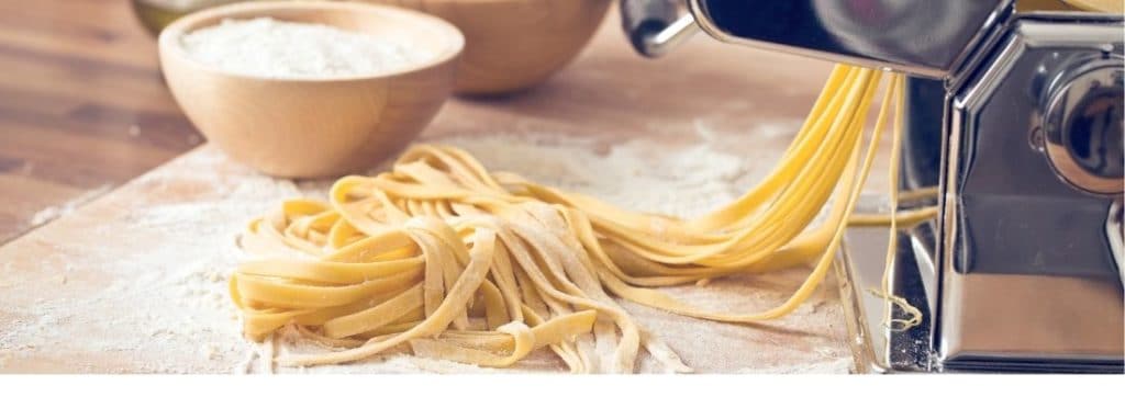Frische Pasta für den Nudeltrockner