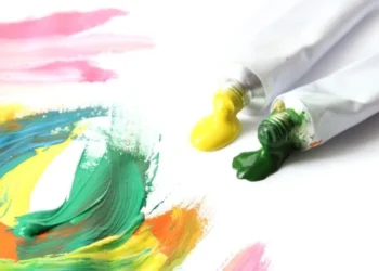 Acrylfarbe entfernen